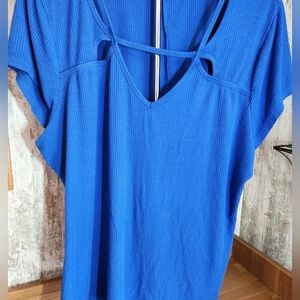Vibrant Blue Ribbed Top Candies 2X Womens Short Sleeve Shirt with Unique V-Neck